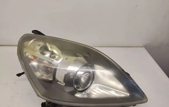 Opel Zafira B Headlight/headlamp 13252471