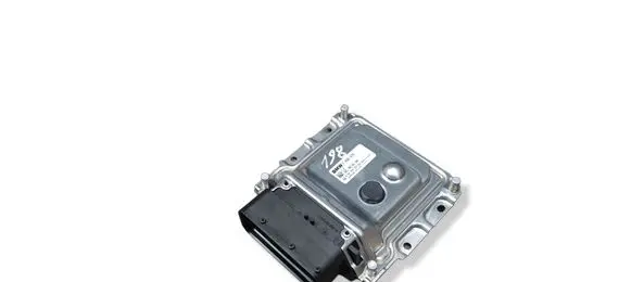 BMW 5 F10 F11 Adblue control unit 7436676