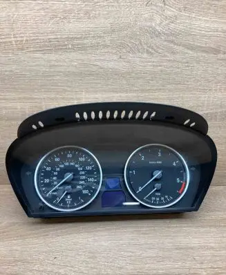 BMW 5 E60 E61 Speedometer (instrument cluster) 9168865 110080213
