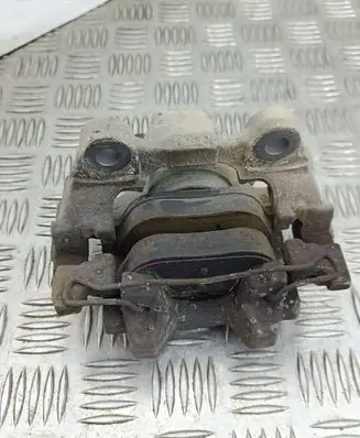 Mercedes-Benz C W204 Rear brake caliper
