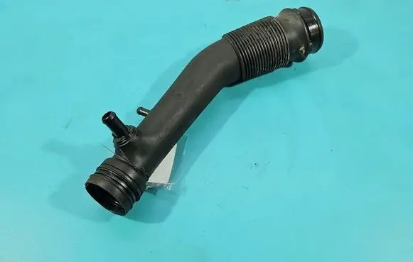 Alfa Romeo Giulietta Intercooler hose/pipe 230083300 IMPRK1531227