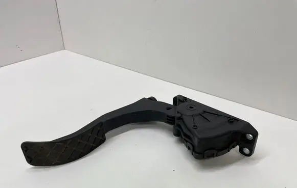 Audi A6 S6 C6 4F Accelerator throttle pedal 4F1723523A 6PV00898404