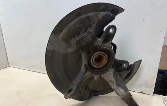 Honda Civic Front wheel hub 701000