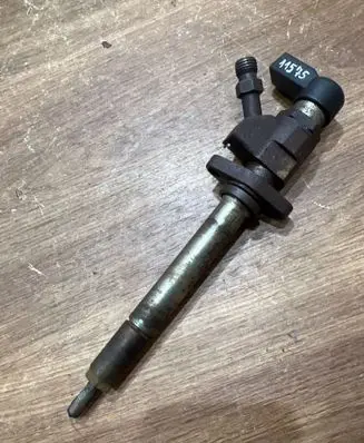 Volvo V70 Fuel injector 9657144580 HE2751916