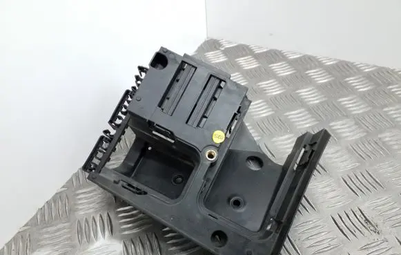 Skoda Superb B6 (3T) Fuse box cover 1K0907361C