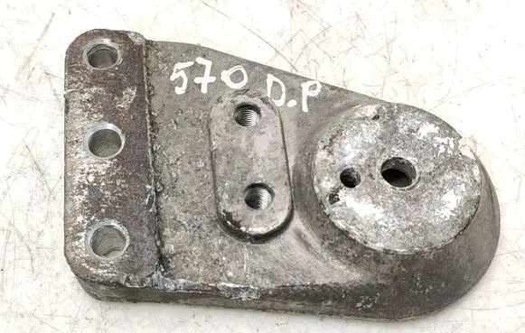 Chevrolet Tacuma Engine mounting bracket 96503043 96503043A3