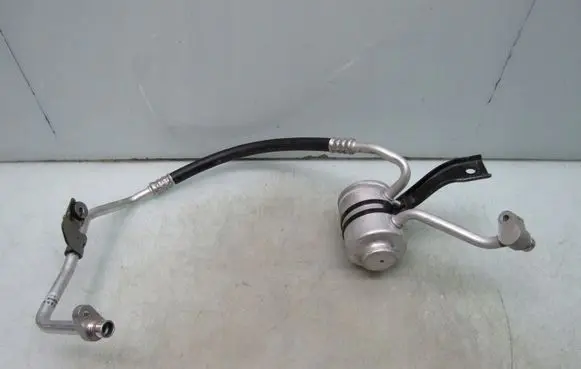 Nissan Leaf II (ZE1) Air conditioning (A/C) pipe/hose 924905SH0B