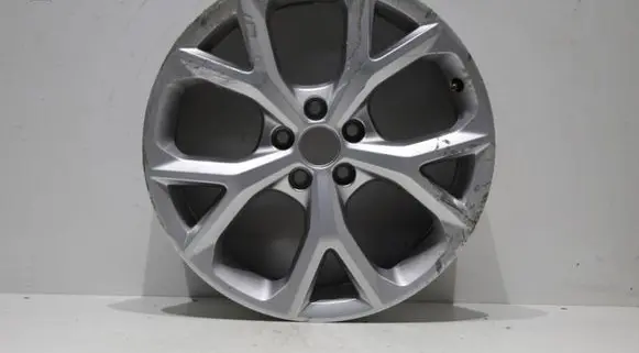 Seat Arona R17 alloy rim 6F9601025H
