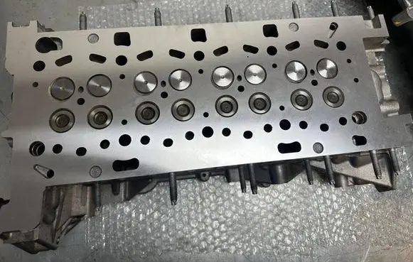 Renault Trafic III (X82) Engine head 130C07962R