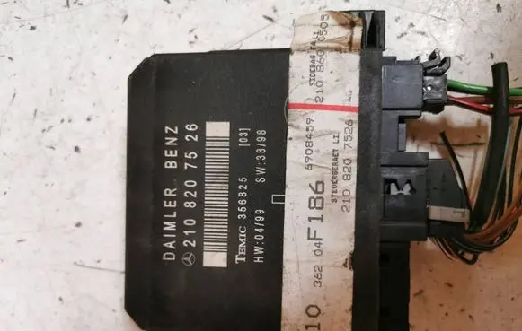 Mercedes-Benz E W212 Door control unit/module 2108207526 356825