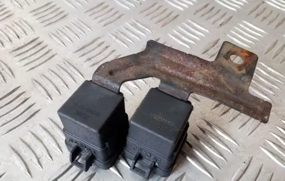 Dodge Nitro Other relay 04692076AB