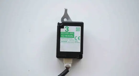 Subaru Legacy Other devices 2513009020 88831AG030