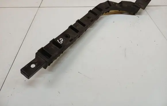 Seat Toledo III (5P) Rear bumper mounting bracket 5P5807862