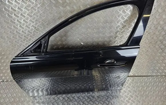 Jaguar XE Front door