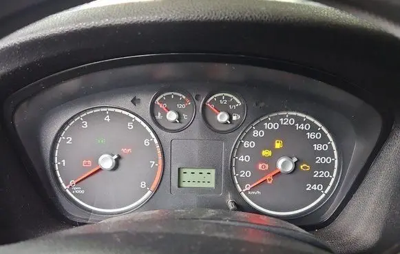 Ford Focus Speedometer (instrument cluster) 4M57-10849-AM IMPRK1462228