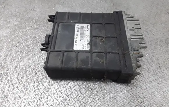 Volkswagen Golf III Engine control unit/module 0281001308 028906021AF