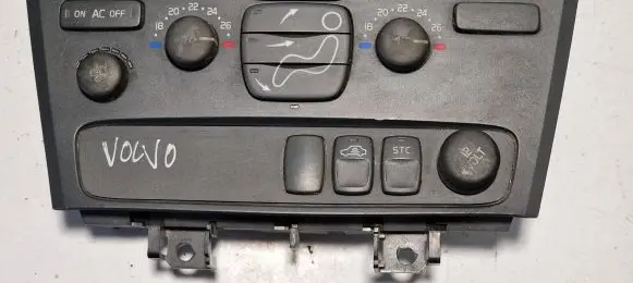 Volvo S70 V70 V70 XC Climate control unit 8651242 01W46E M647BA00012