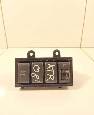 Nissan X-Trail T31 Headlight level height control switch P10971 A75000