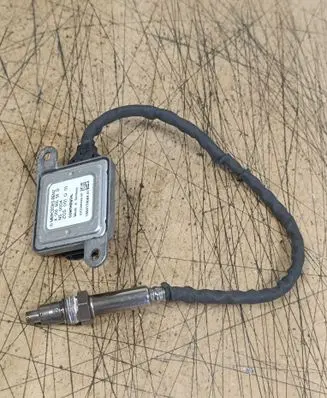 Mercedes-Benz E W212 Lambda probe sensor A0009055612