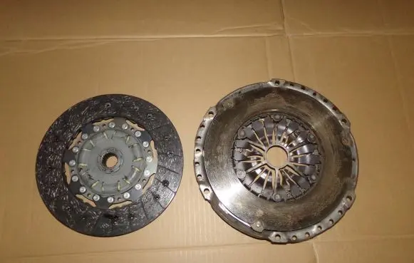 Volvo V50 Clutch pressure plate 