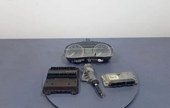 Skoda Fabia Mk2 (5J) Engine control unit/module ECU 03C906024B