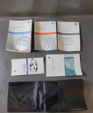 Volkswagen Touareg II Owners service history hand book 