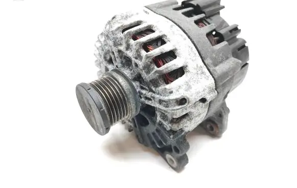 Audi A5 Sportback 8TA Generator/alternator 04L903017A 416020518 2619817C