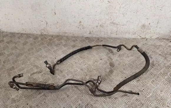 Power steering hose/pipe/line