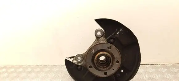 Volvo XC40 Front wheel hub spindle knuckle 32221857