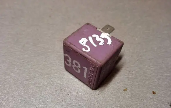 Audi A6 S6 C5 4B Other relay 431951253G 899516 899516000