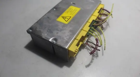 BMW 7 E65 E66 Central body control module