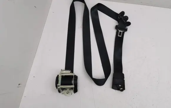 Citroen C4 III e-C4 Front seatbelt 98400644XX