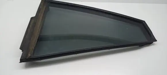 Toyota RAV 4 (XA40) Rear vent window glass 43R007953