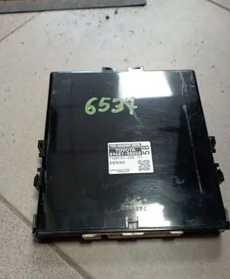 Toyota Sienna XL30 III Engine control unit/module ECU 8968108050