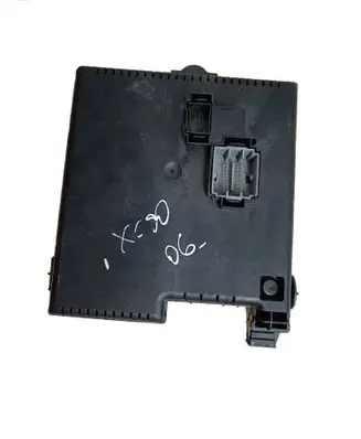 Volvo XC90 Fuse box set 28017881 30728512