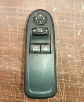 Peugeot 308 SW Electric window control switch 96565186xt