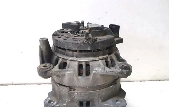 Audi A4 S4 B7 8E 8H Generator/alternator