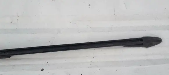 KIA Carnival Roof bar rail