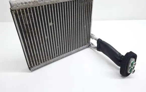 Air conditioning (A/C) radiator (interior)
