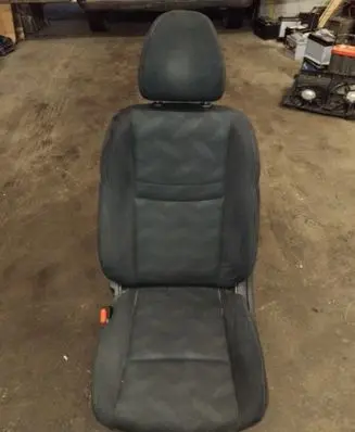 Nissan X-Trail T32 Front driver seat NOCODE