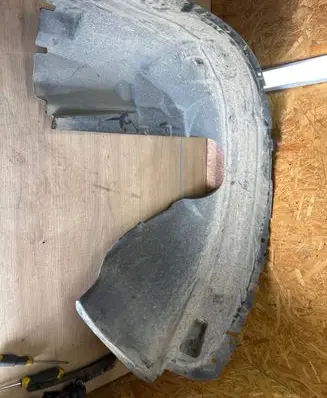 Ford Escape III Front wheel arch liner splash guards