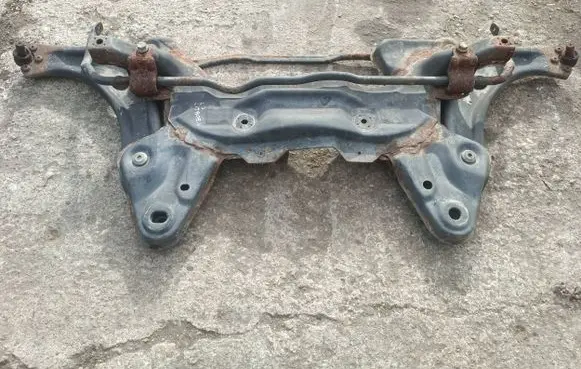 Citroen C2 Front subframe 042C017 041C018