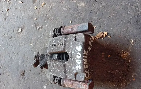 Renault Scenic II - Grand scenic II Rear brake caliper