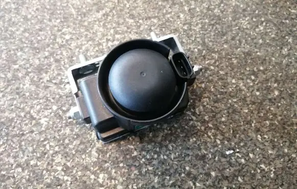 Toyota Avensis T270 Alarm system siren 8904005040