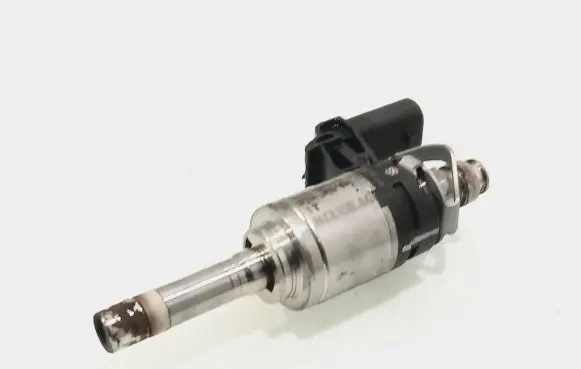 Skoda Octavia Mk3 (5E) Fuel injector 04E906036at