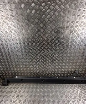 Audi Q7 4M Sill/side skirt trim 4M0825212E
