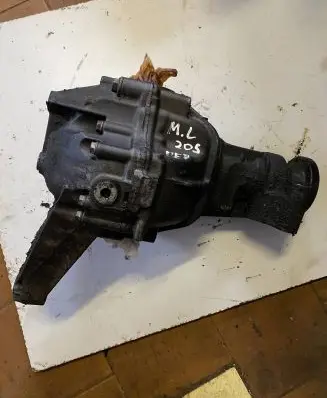 Mercedes-Benz ML W163 Front differential 