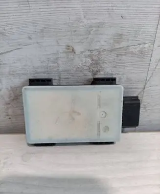 Jeep Grand Wagoneer Blind spot module 68440562AF