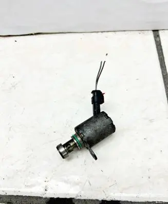Land Rover Evoque I Valve G4D32D350AA