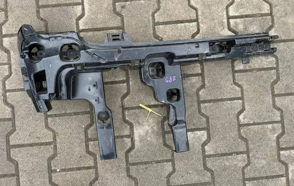 Mini One - Cooper F56 F55 Rear bumper mounting bracket 9450687